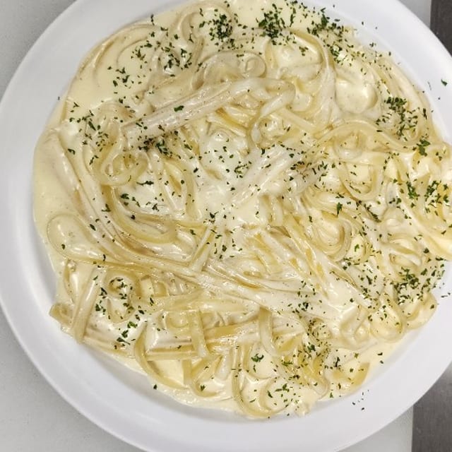 Fettuccini Alfredo.